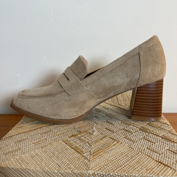 Journee Collection Block Heel Loafers Sz 8 Faux Suede Taupe - Picture 6 of 10